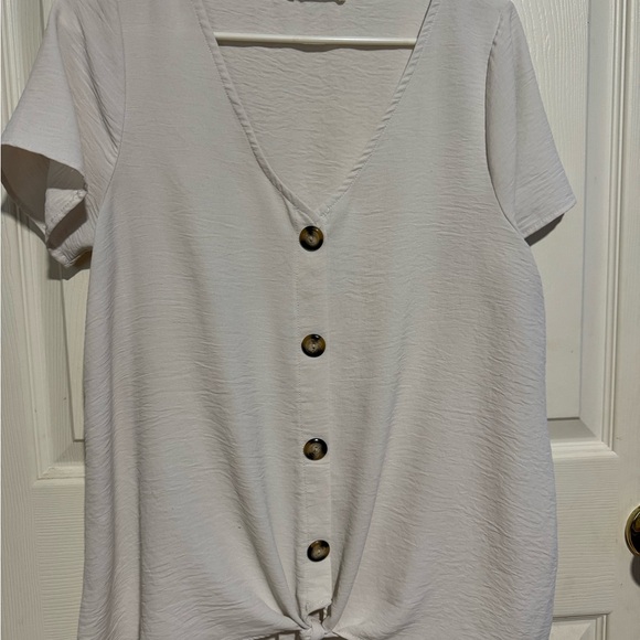 White Button-Down Women's Top - Picture 1 of 3